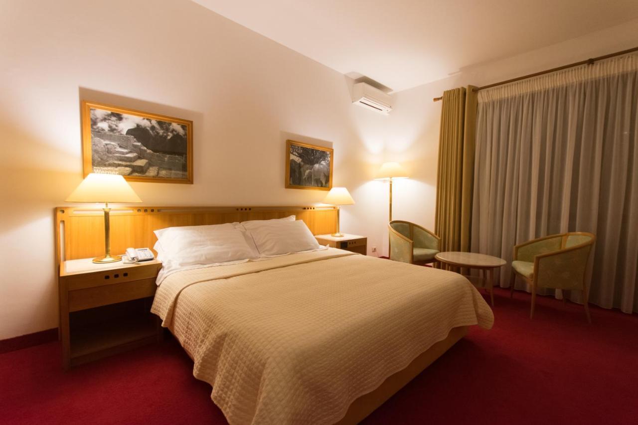 Chateau Linza Resort Тирана Екстериор снимка